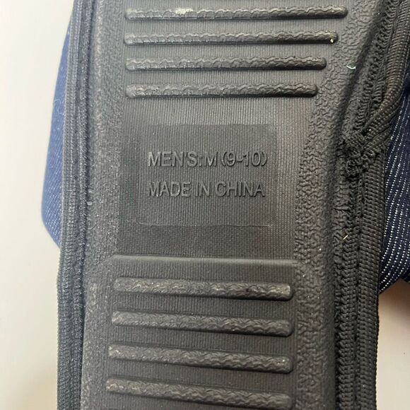 True Religion Men’s Slippers New! Blue Red Size 8-9 - Picture 3 of 5